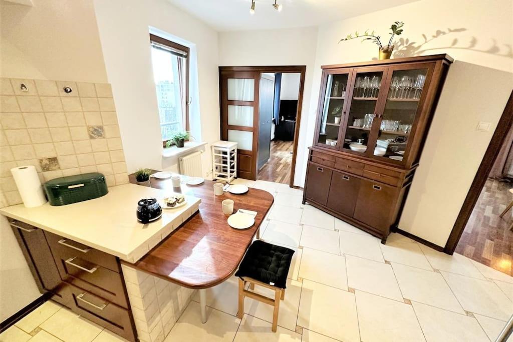 Exclusive Penthouse Near Citycenter 120M2 +Netflix Krakkó Kültér fotó