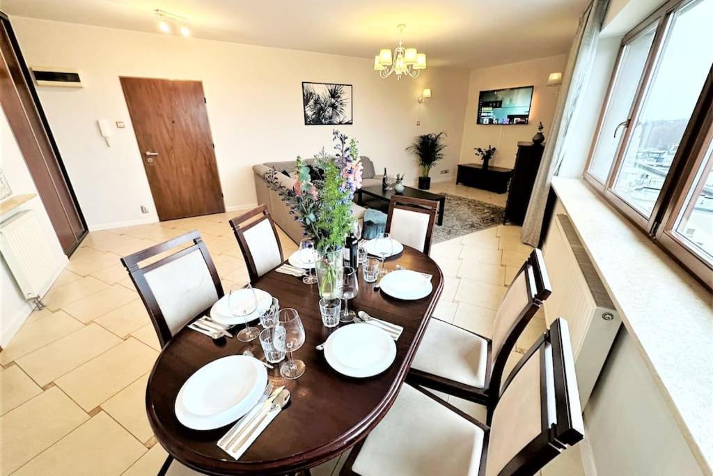 Exclusive Penthouse Near Citycenter 120M2 +Netflix Krakkó Kültér fotó