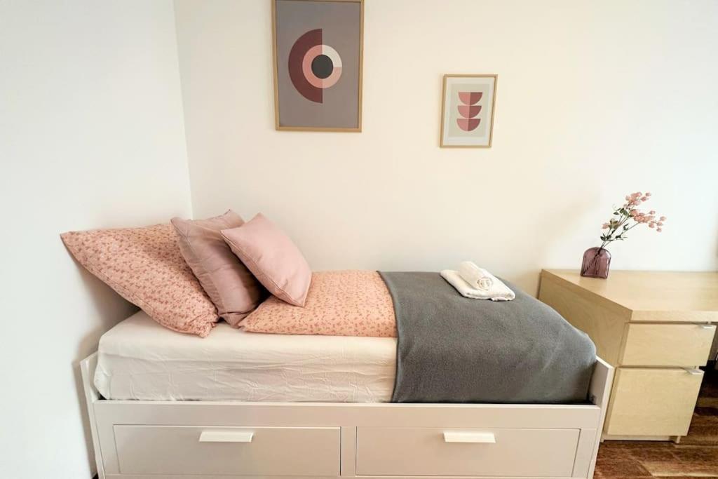 Exclusive Penthouse Near Citycenter 120M2 +Netflix Krakkó Kültér fotó