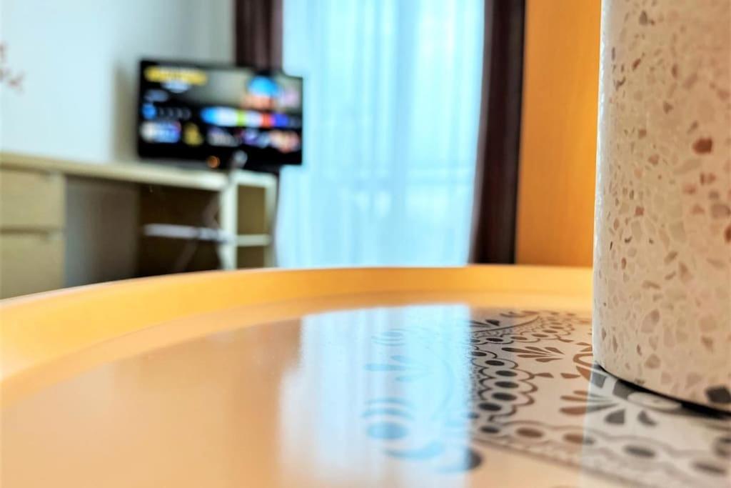 Exclusive Penthouse Near Citycenter 120M2 +Netflix Krakkó Kültér fotó
