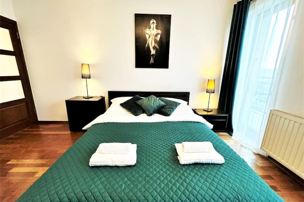 Exclusive Penthouse Near Citycenter 120M2 +Netflix Krakkó Kültér fotó